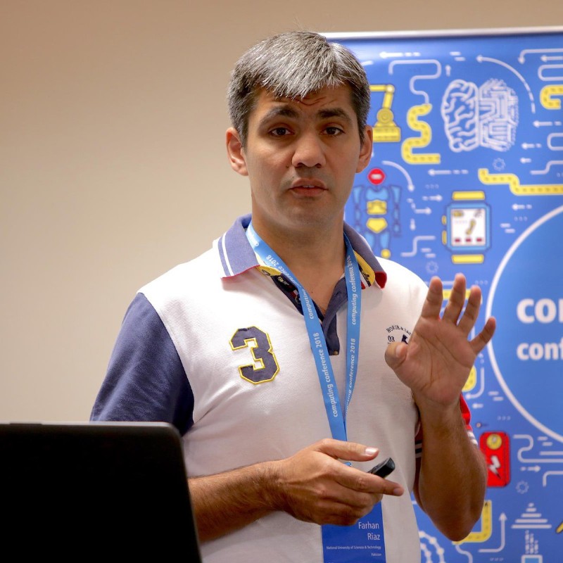 Dr. Farhan Riaz